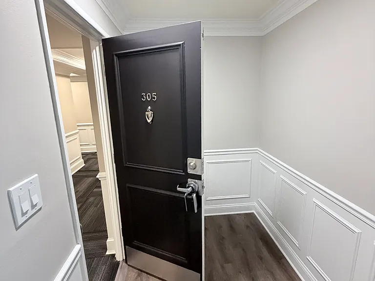 5118 Fairview Ave — Photo 6