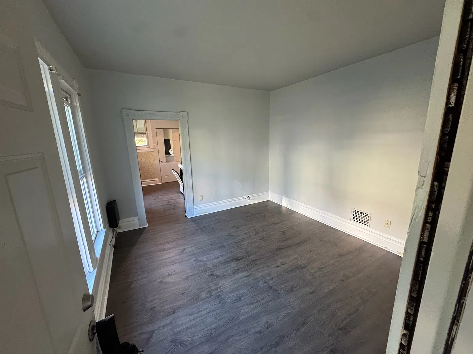 7544 Ellesmere St — Photo 1