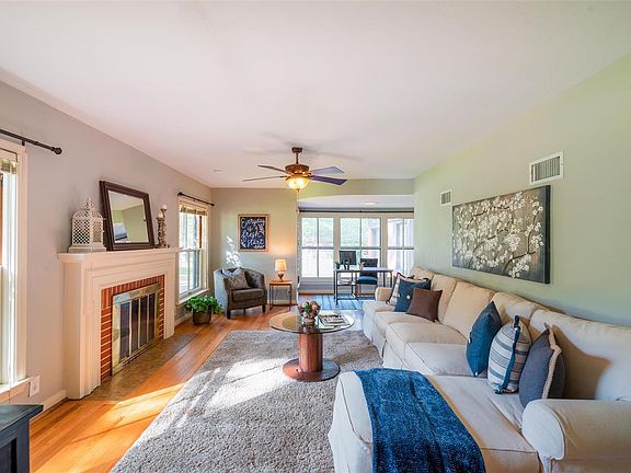 2nd image of 8534 Skyline Dr