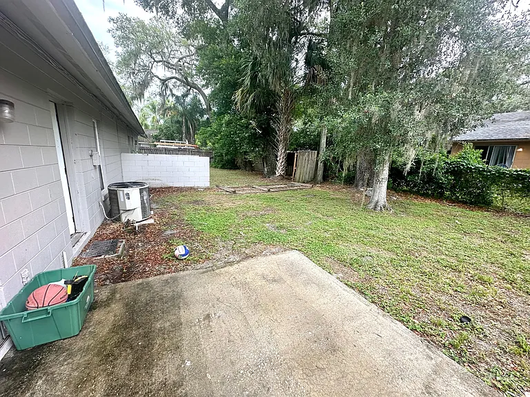 1903 Wizard Ct — Photo 13
