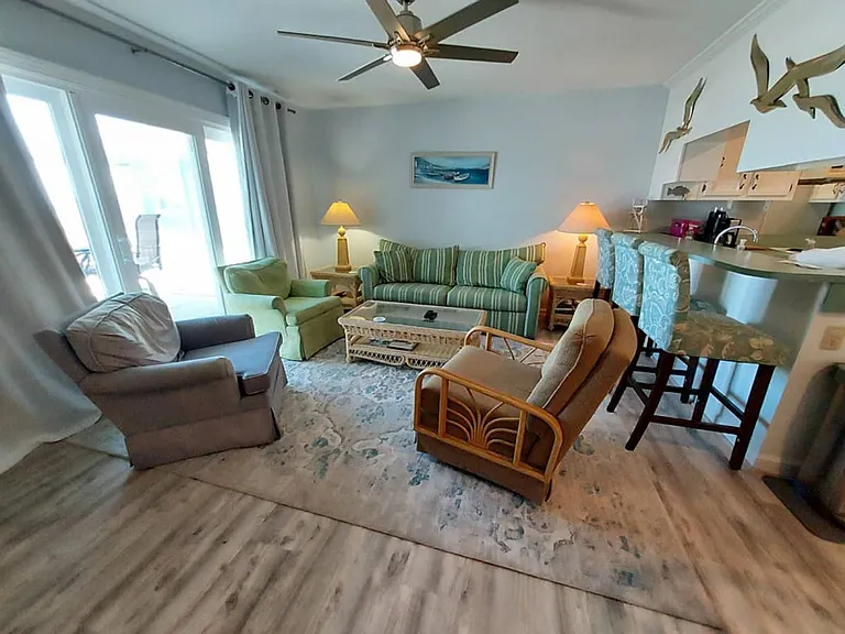 Open living area- ocean front