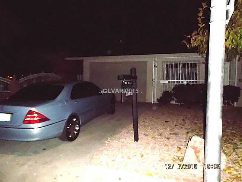 1st image of 2628 Theresa Ave