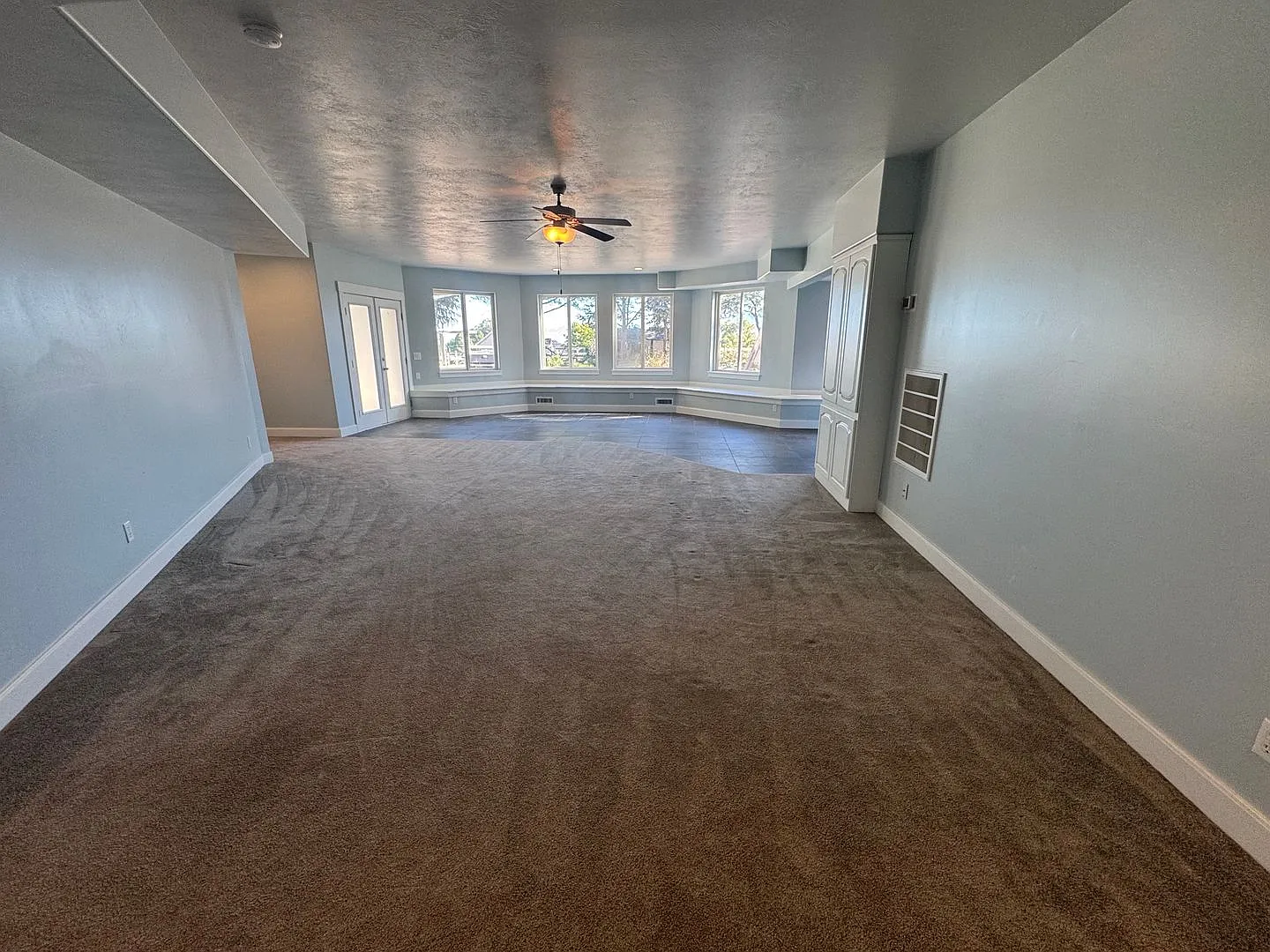 Spacious Basement for rent in Bluffdale! — Photo 4