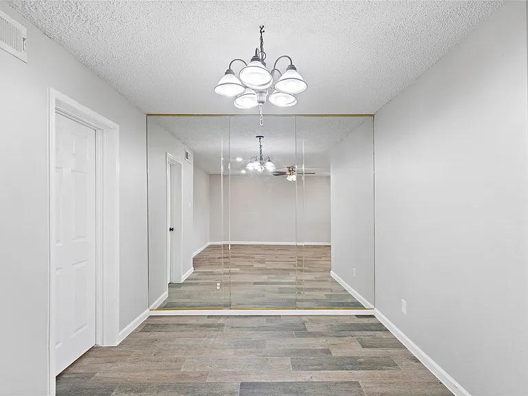 14256 Misty Meadow Ln — Photo 9