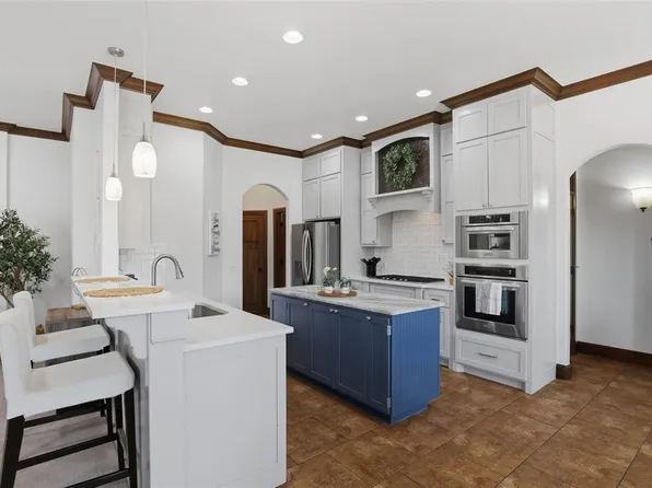 4516 Boulder Bridge Way, Edmond, OK 73034