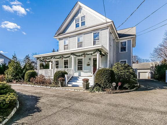 3rd image of 63 Columbia Ave