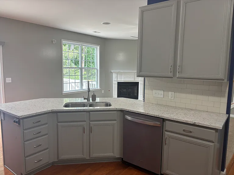 48 Cardinal Creek Dr — Photo 7
