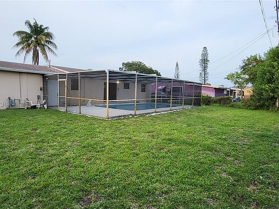 5th image of 2440 NW 182nd Ter