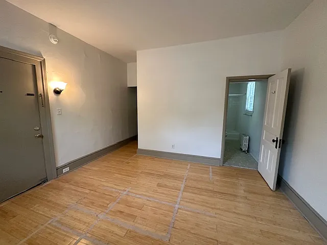 611 W Liberty St #2 — Photo 2