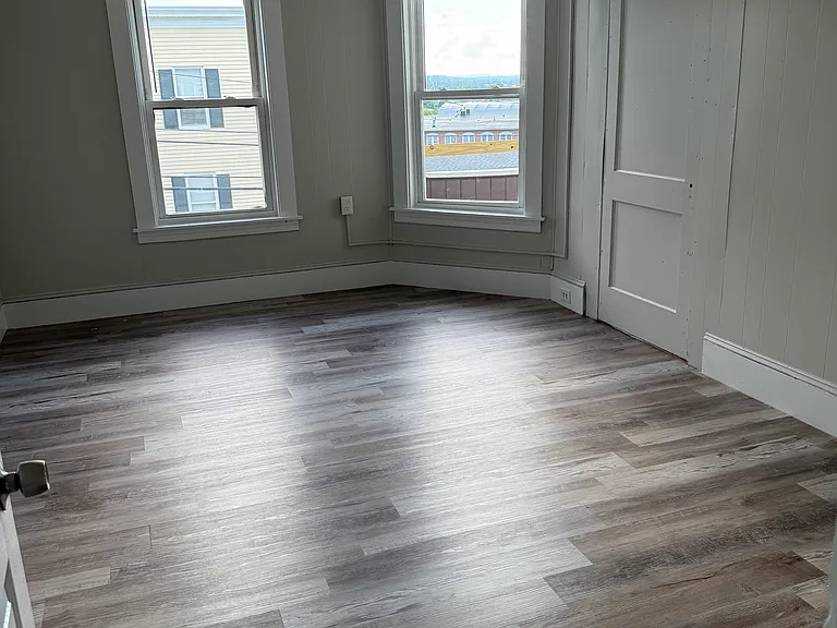 215 Wilson St #3 — Photo 7