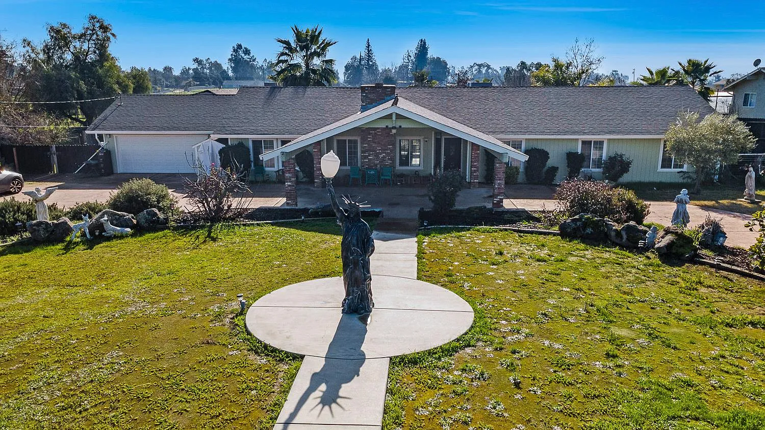 34786 Avenue 15 photo 1