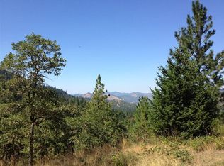 4216 Foots Creek Rd, Gold Hill, OR 97525