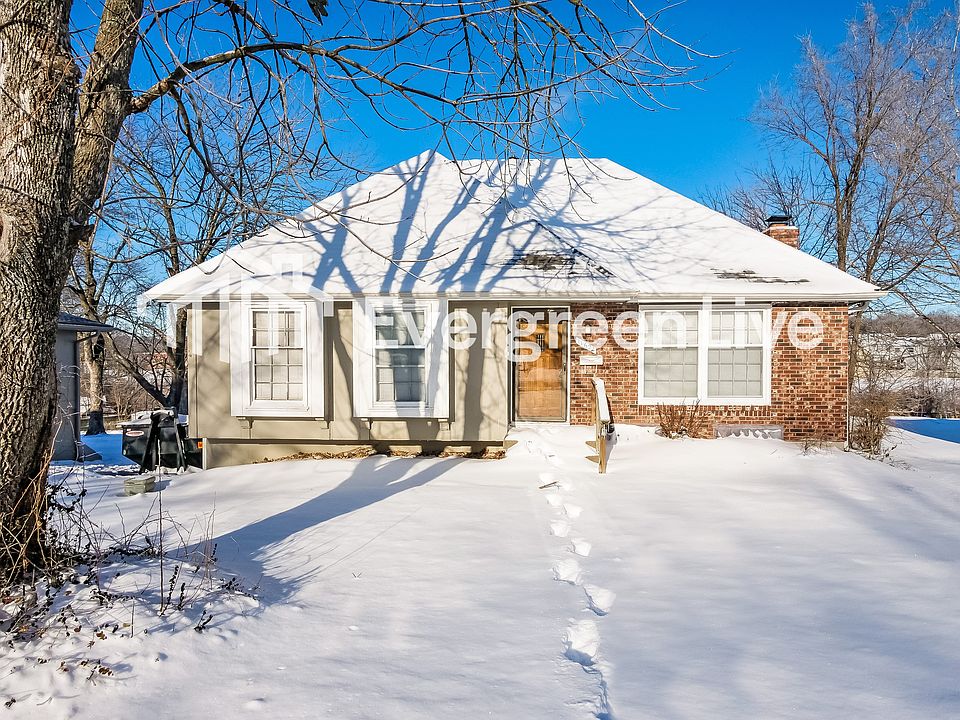 1st image of 11622 Palmer Ave