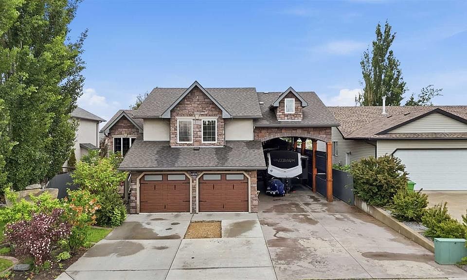1st image of 6204 S 58th St