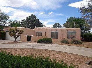 1501 Camino Amparo NW, Albuquerque, NM 87107