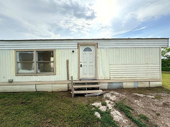 2nd image of 4361 Miller Rd