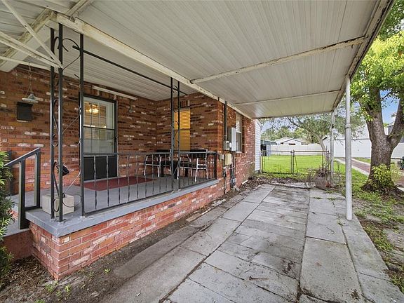 4th image of 1416 E IDLEWILD AVENUE