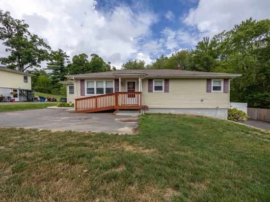 45 Summit Road, Prospect, CT 06712
