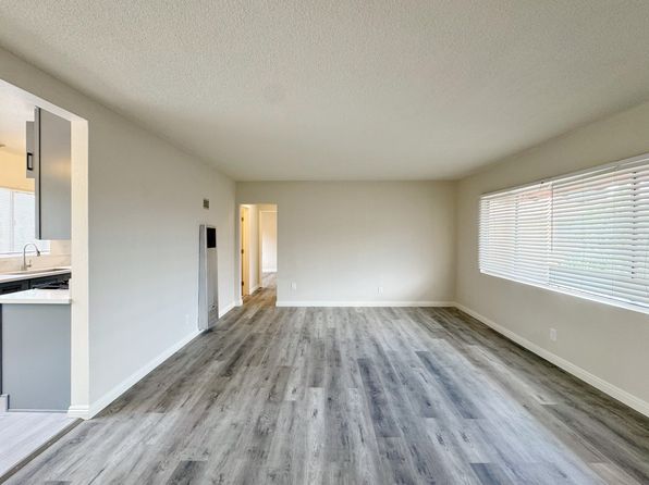 255 S Pine St APT J