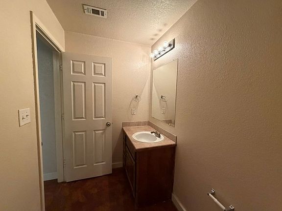 4th image of 1920 S 8th St Unit D