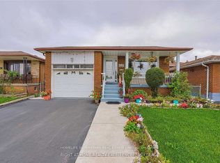 4148 Brandon Gate Dr, Mississauga, ON L4T3P2