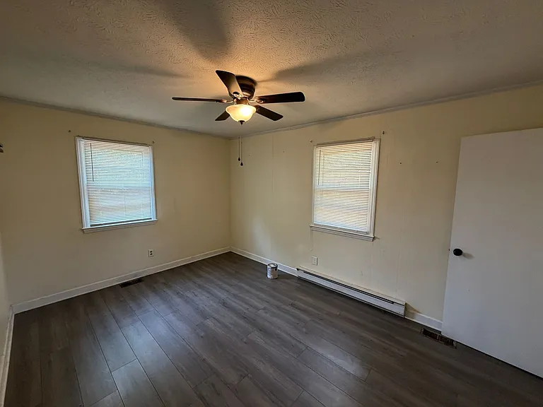 109 Anita St — Photo 9