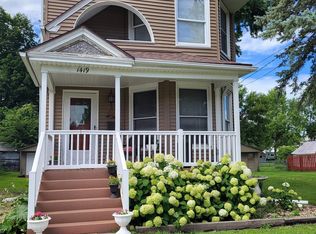 1419 E Main St, Galesburg, IL 61401