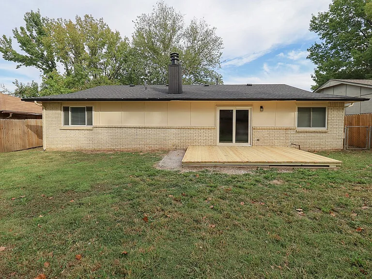 3012 S Ash Ct — Photo 35