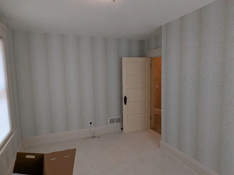 212 Chestnut Ave NE — Photo 45