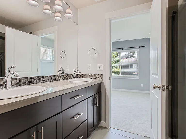 14060 SW Compass Dr — Photo 28