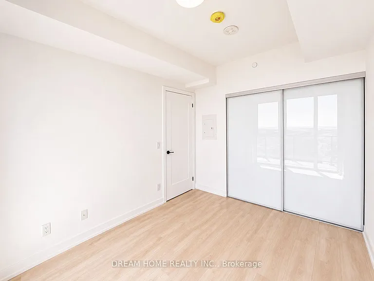 5 Defries St #2503 — Photo 8