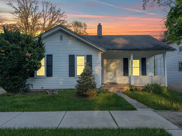 652 S Main St, Naperville, IL 60540