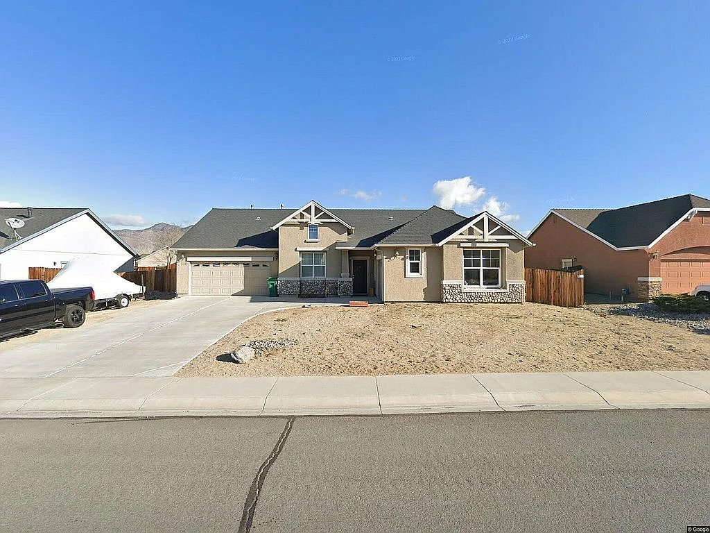 130 Creekside Dr photo 1