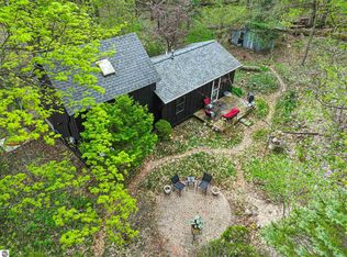 10092 S Elm St, Traverse City, MI 49684