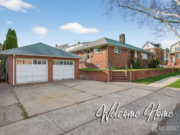 595 Jacques St, Perth Amboy, NJ 08861