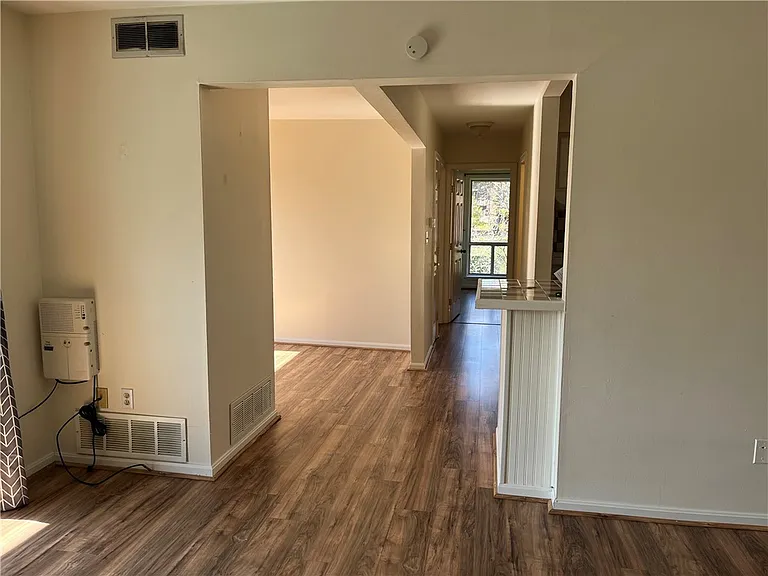 1000 College Park Dr #9 — Photo 5