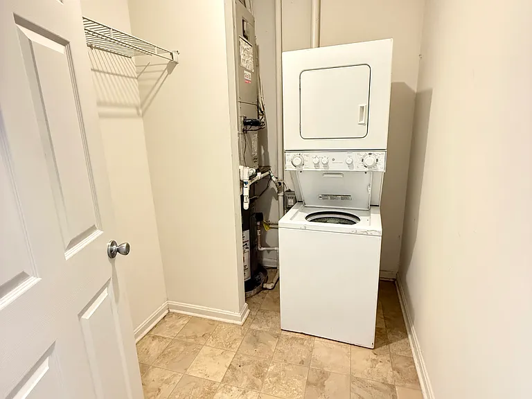 Vernon Homes — Photo 10