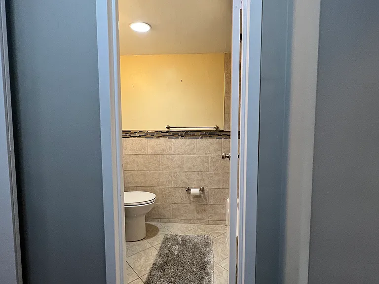 2030 F St NW #605 — Photo 29
