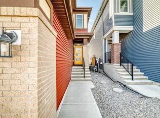 101 N Belmont Ter SW, Calgary, AB T2X 4H3
