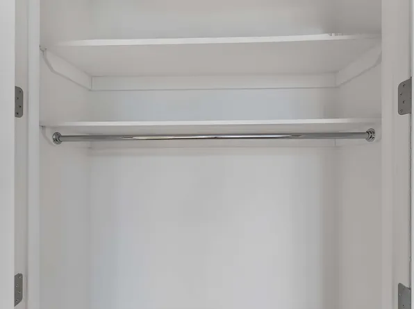 29-18 41st Avenue image 9 of 23