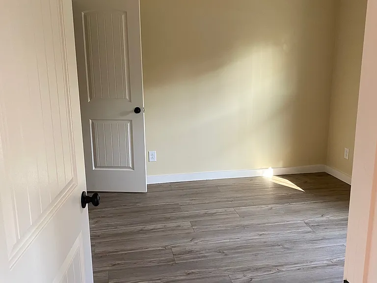 1472 Zinc Plant Rd — Photo 5
