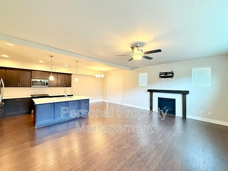 1530 NW 29th Pl
