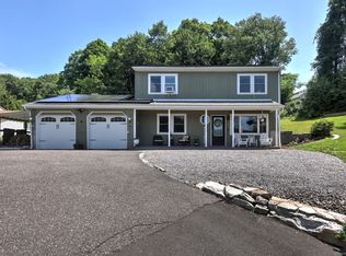 319 Allerton Rd, Naugatuck, CT 06770