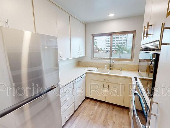 5th image of 3450 2nd Ave Unit 35