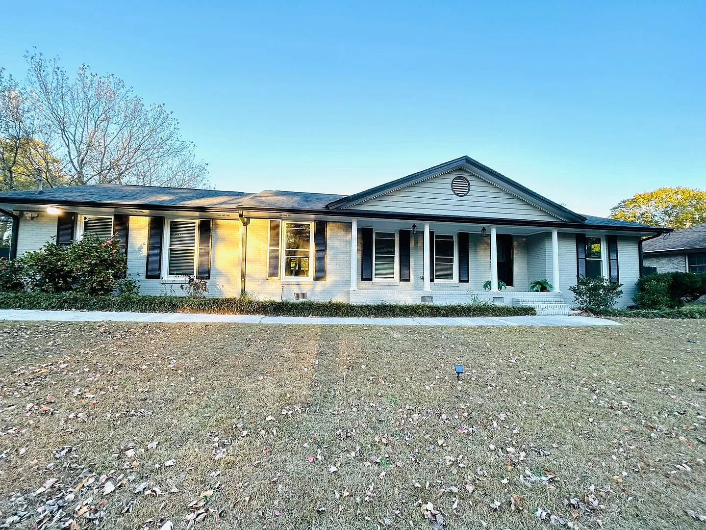 Charming 3BR House in Snellville — Photo 1