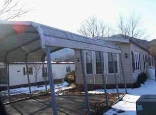 25 Black Oak Ln, Ridgeley, WV 26753