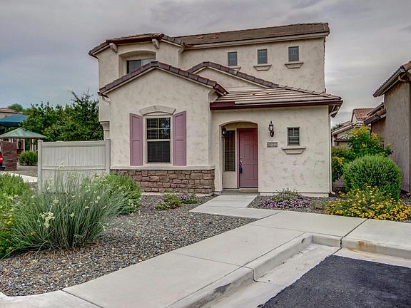 5th image of 26646 N Babbling Brook Dr