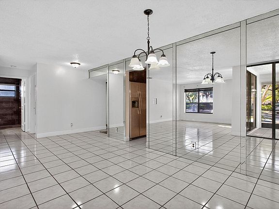 3rd image of 4110 Carambola Circle #2111