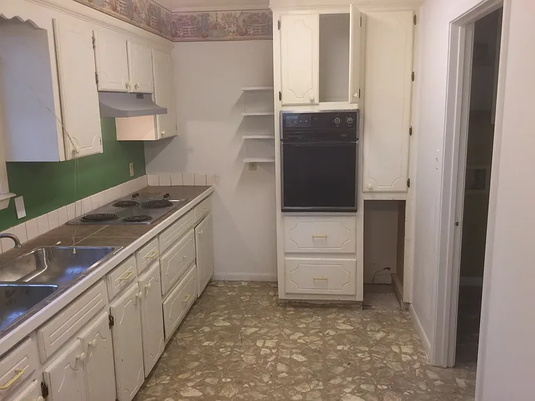 2604 Bailey Rd — Photo 2