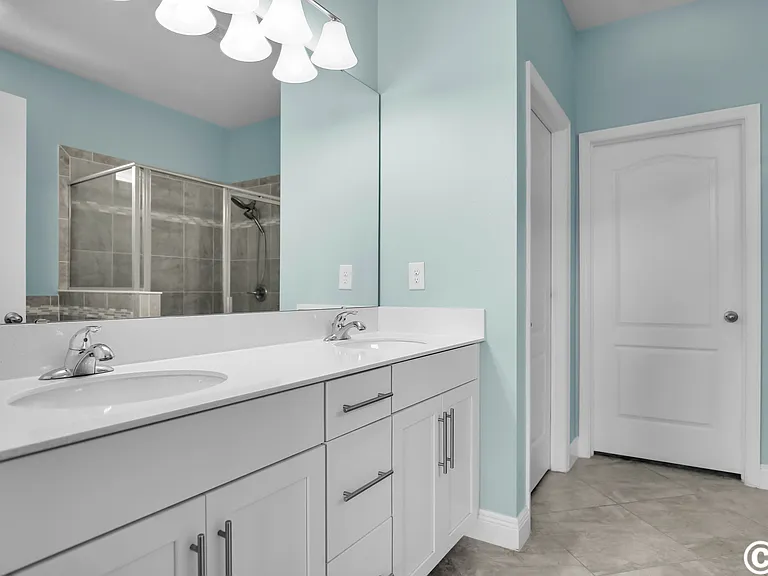 5018 Inshore Landing Dr — Photo 24